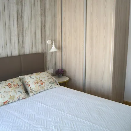 Torrecilla Beach Delfin Appartement *